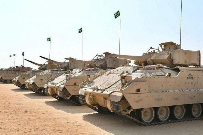 صنّعت شركة BAE Systems في الإجمال 6785 «عربة مشاة قتالية» واشتقاقات من سلسلة Bradley، من بينها 400 عربة للمملكة العربية السعودية