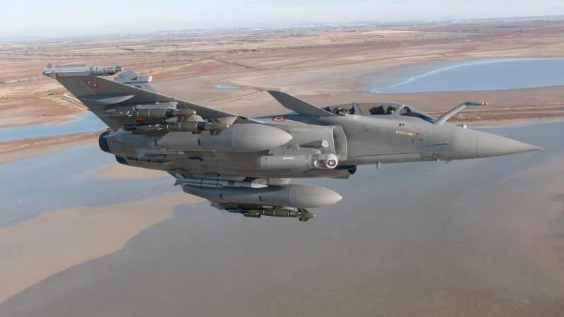 أطلقت فرنسا رسمياً تطوير المعيار F4 لطائرة القتال Dassault Rafale