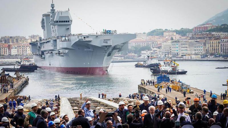 حفل إطلاق Trieste وهي سفينة برمائية متعددة الأغراض (LHD منصة طوافات الإنزال). الصورة: Fincantieri