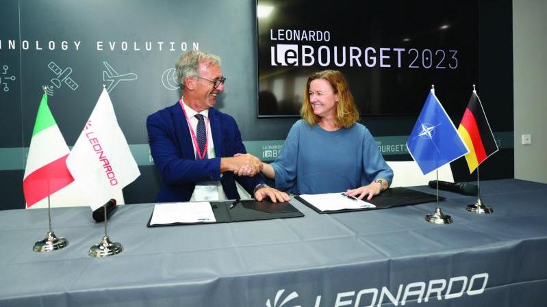  الناتو يمنح Leonardo عقداً للاستحواذ على رادار الدفاع الجوي RAT 31 DL / M