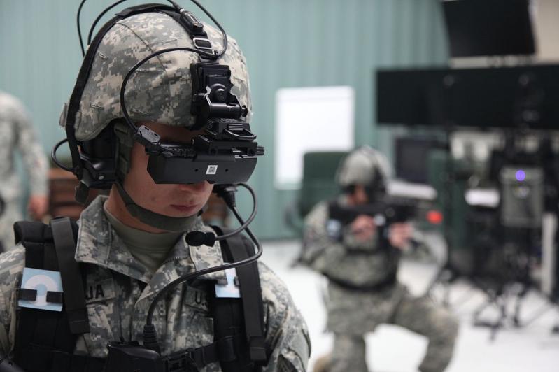 التدريب على «الواقع الافتراضي» Virtual Reality (VR)