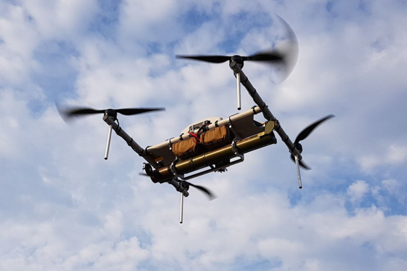 أطلقت شركة Matrix UAV الأوكرانية مفهومها الذي يتألّف من أربعة محركات ثنائية الشفرات مُدمَجة مع قاذف رمّانات، تحت تسمية Demon