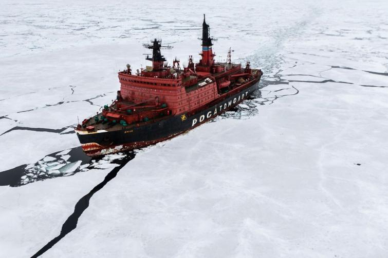 ﻿يمتلك أسطول الشمال الروسي أكبر عدد من كاسحات الجليد - سواء كانت نووية أو غير نووية - على مستوى العالم