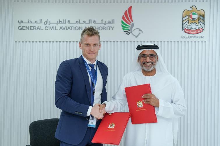 Rohde & Schwarz awarded prestigious “Radio Replacement” project by GCAA, involving upgrade of over 200 ATC radios as an enhancement to already installed voice communications infrastructure at the Sheikh Zayed Air Navigation Centre in Abu Dhabi. 