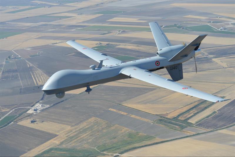 الطائيره المسيره UAV Reaper MQ-9 General Atomics 