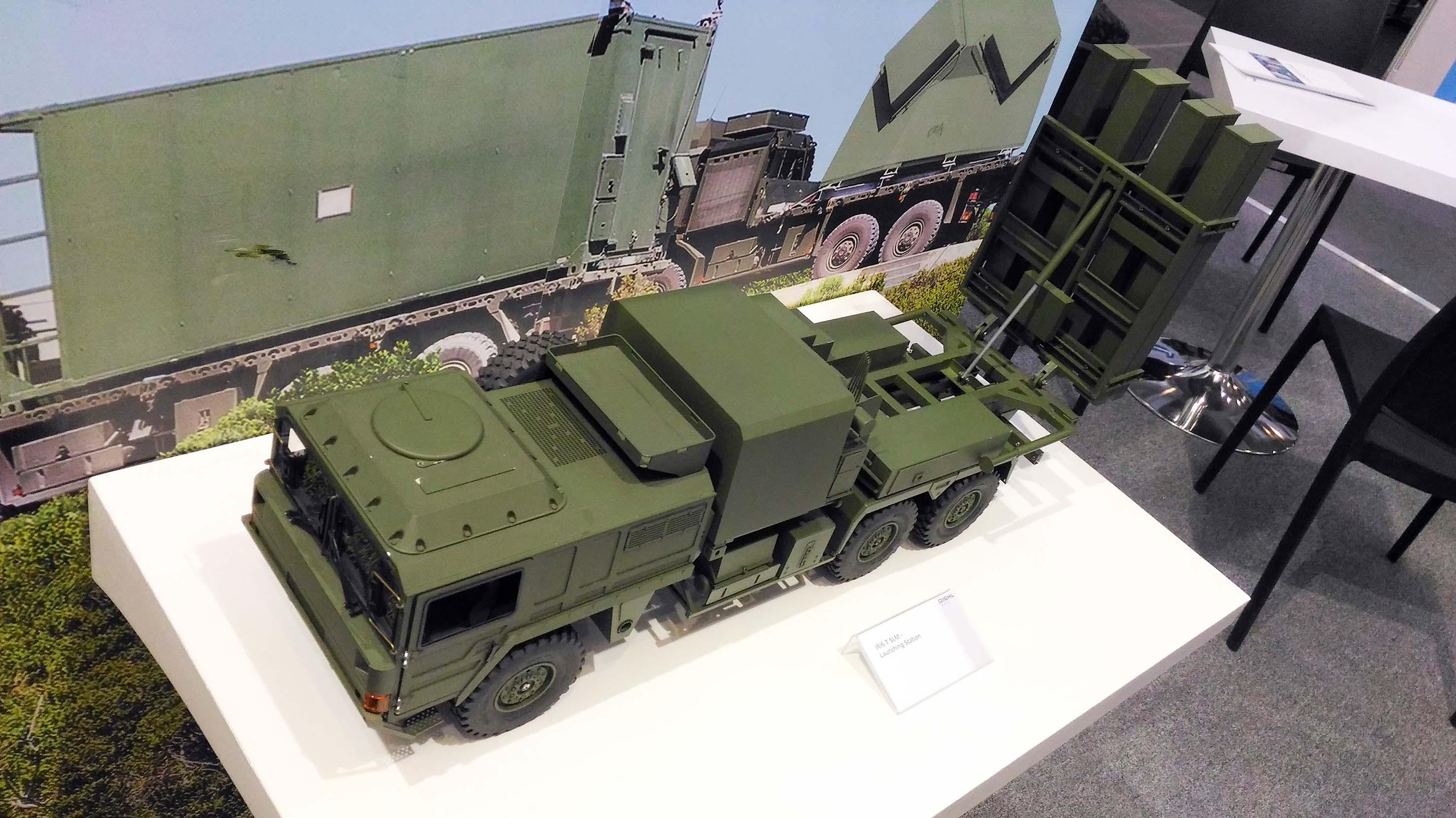 عرضت شركة Diehl، خلال فعاليات معرض Eurosatory 2018، نموذجاً لأحدث أنظمتها للدفاع الجوي ألا وهي IRIS-T SLM