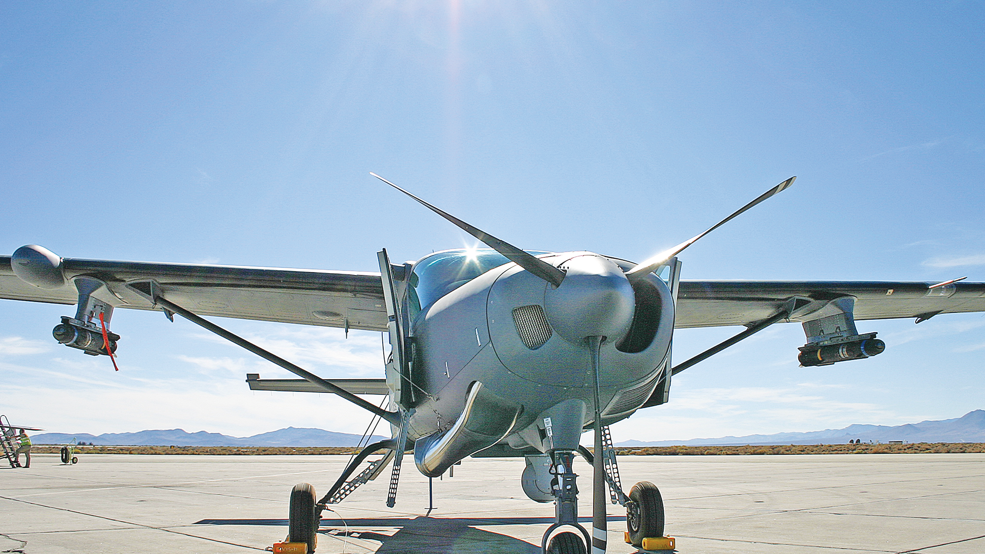 طائرة AC-208B Caravan 