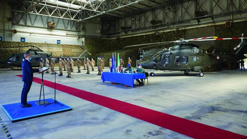 AW169