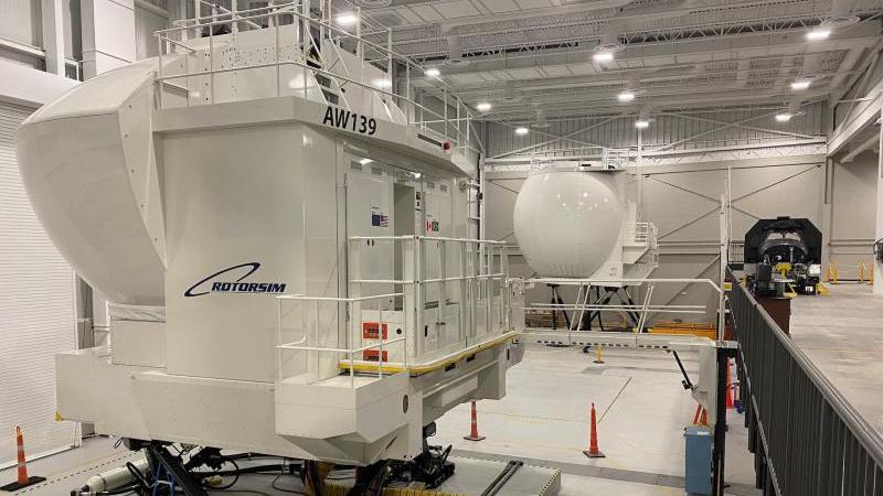 full flight simulator hangar