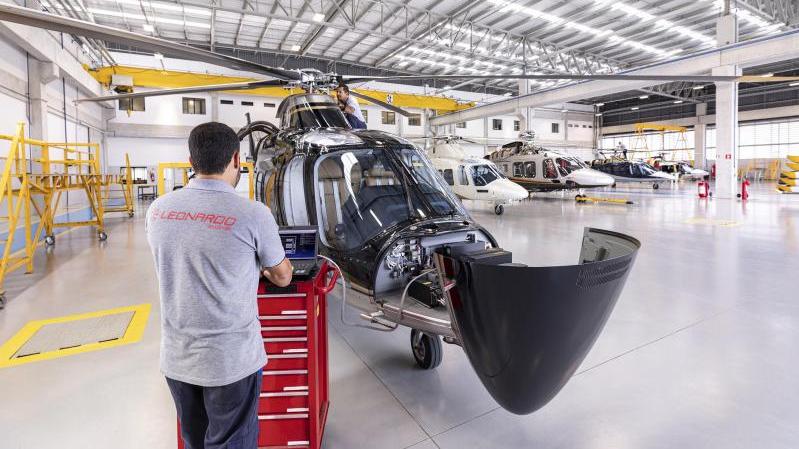 Leonardo - Helicopter Service and Logistics Centre - Itapevi - photo by Omar Paixão 