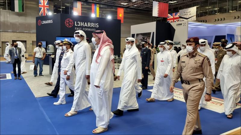 حضرة صاحب السموالشيخ تميم بن حمد آل ثاني في طريقه لافتتاح معرض ومؤتمر الدوحة الدولي للدفاع البحري (ديمدكس2022)