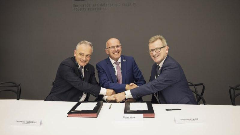 ISL and ARQUUS sign a cooperation agreement at Eurosatory 2022 exhibition