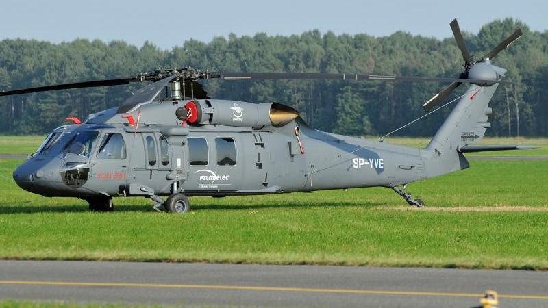 أعلنت وزارة الدفاع الوطني البولندية عن خطط للاستحواذ على أربع طوّافات S-70i BLACKHAWK لدعم «قيادة العمليات الخاصة البولندية» (POL SOCC). الصورة: Lockheed Martin