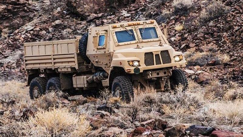 تلقت Oshkosh Defense طلباً بقيمة 141 مليون دولار لإنتاج أعداد إضافية من شاحنة FMTV A2S