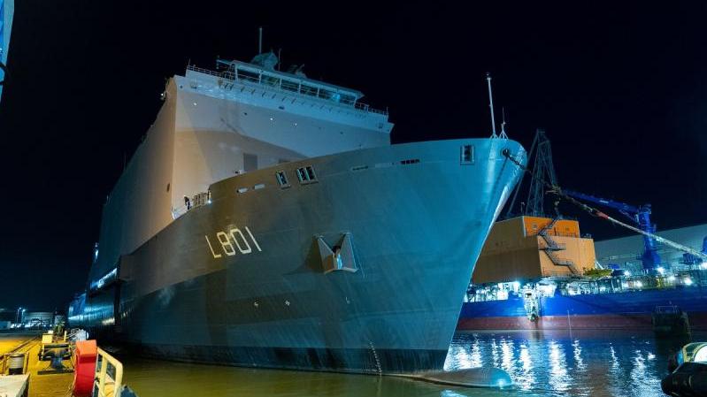 HNLMS Johan de Witt 