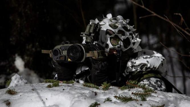 Senop Lilly target acquisition sensor.