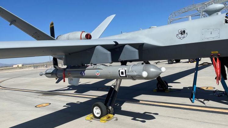 USAF Flies with Angry Kitten Jamming Pod