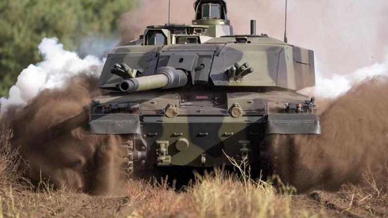 Oxley Wins Challenger 3 LED Lighting Contract 