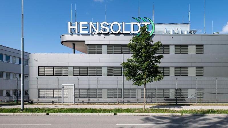 HENSOLDT invests in Project Q and strengthens the partnership