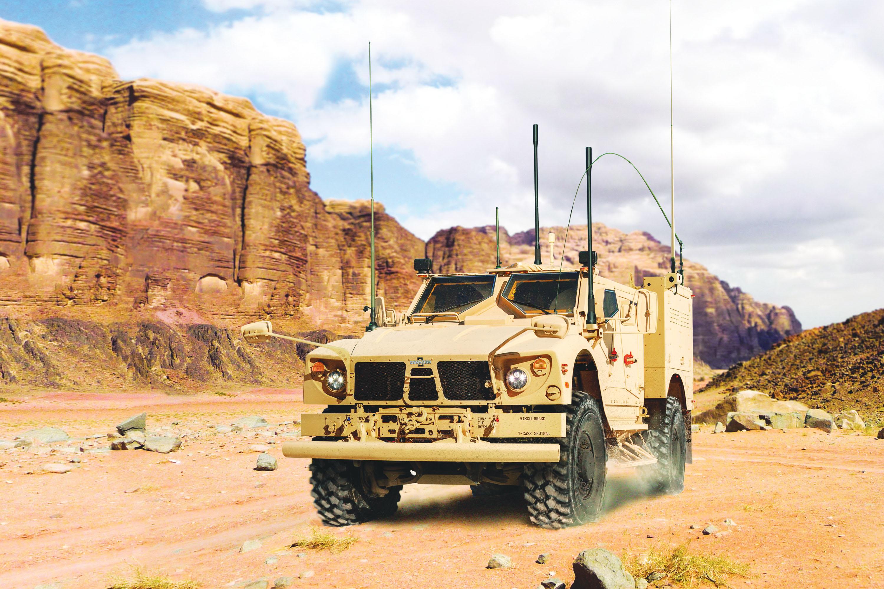 عربة القيادة M-ATV Command
