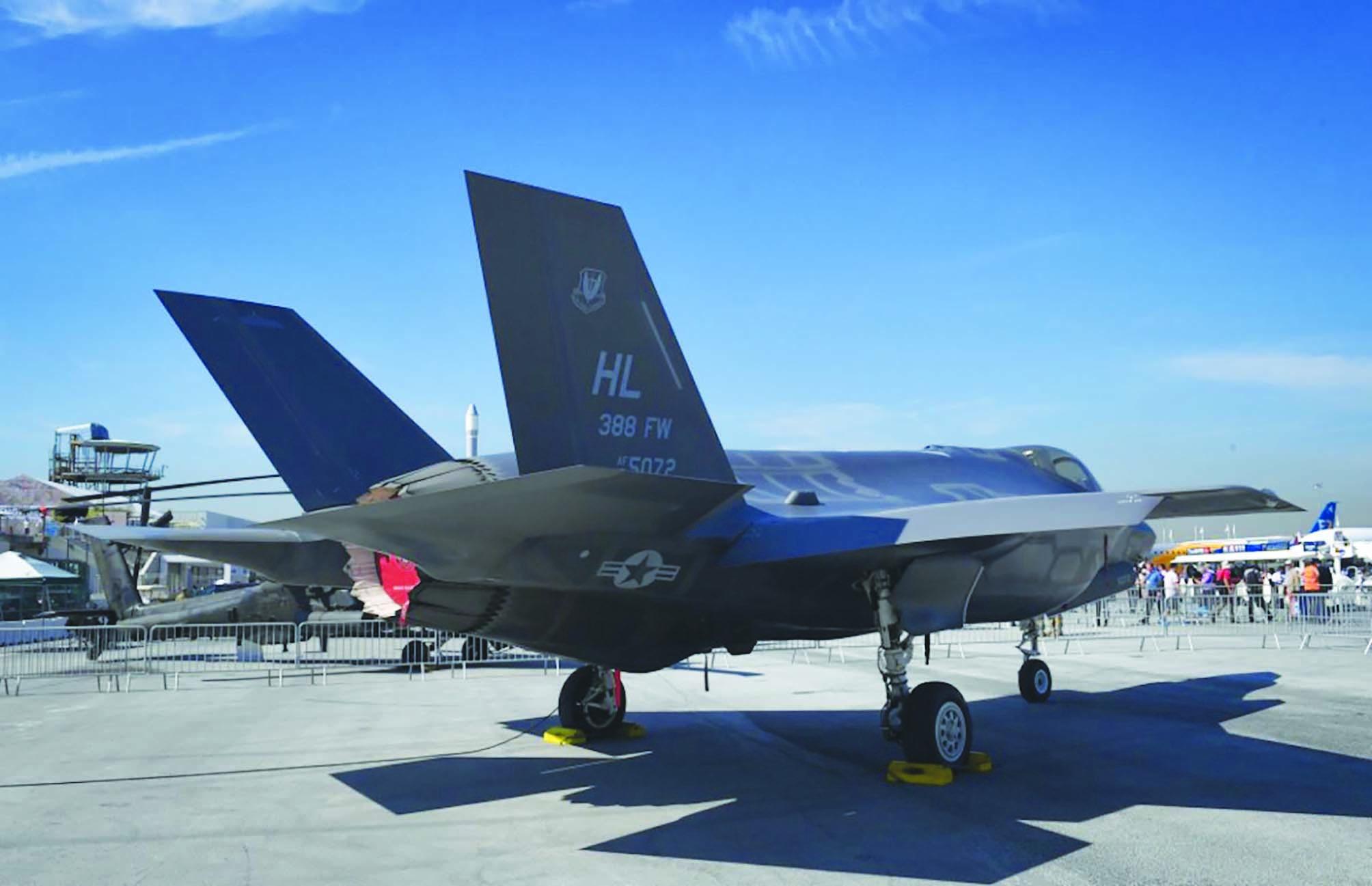Lockheed Martin في المرحلة النهاية لإبرام عقد لبيع 440 مقاتلة F-35 Lightning II إلى 11 دولة