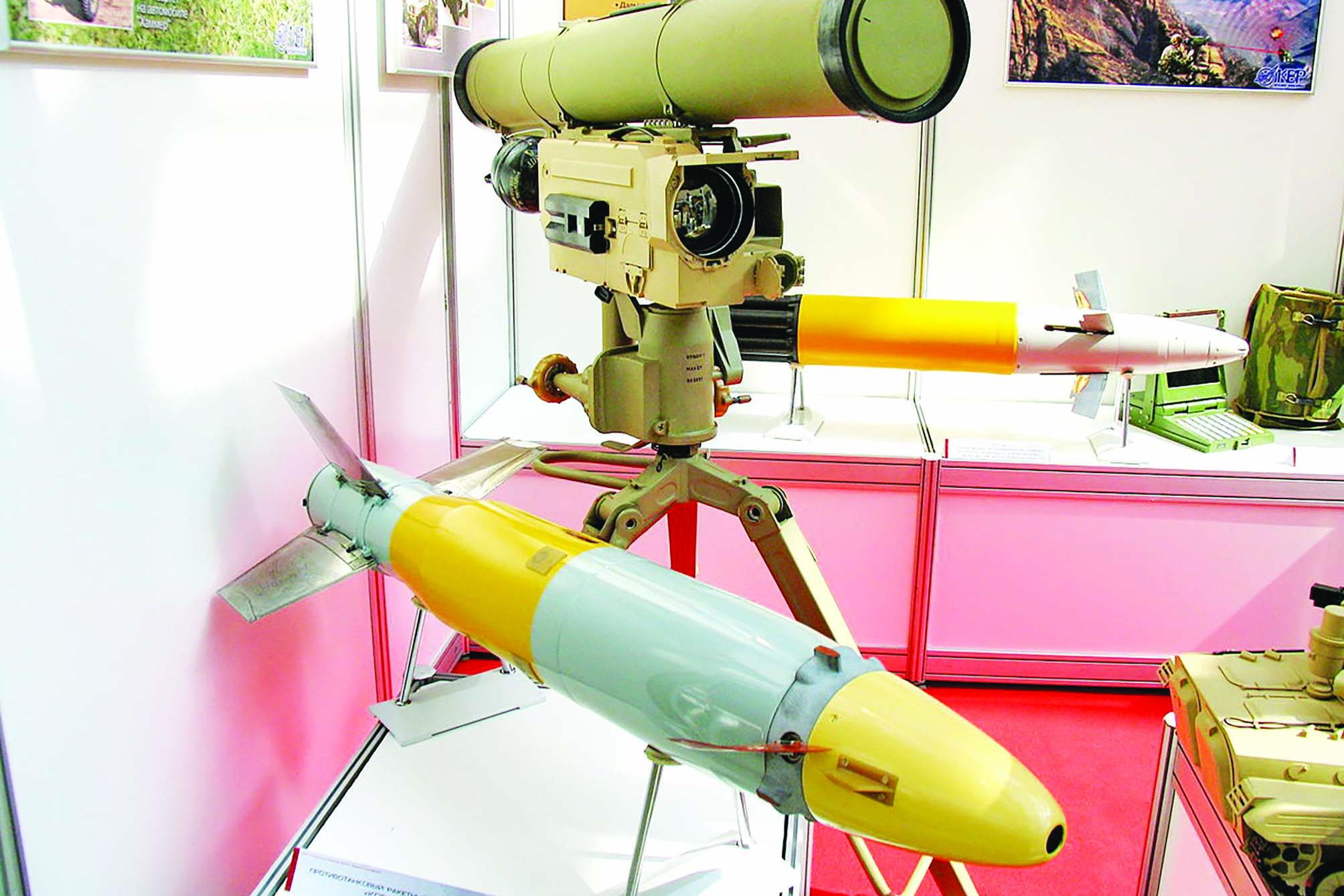 -	«الصاروخ الموجّه المضادة للدبابات» ATGM Kornet القابل للنقل. الصورة: KBP
