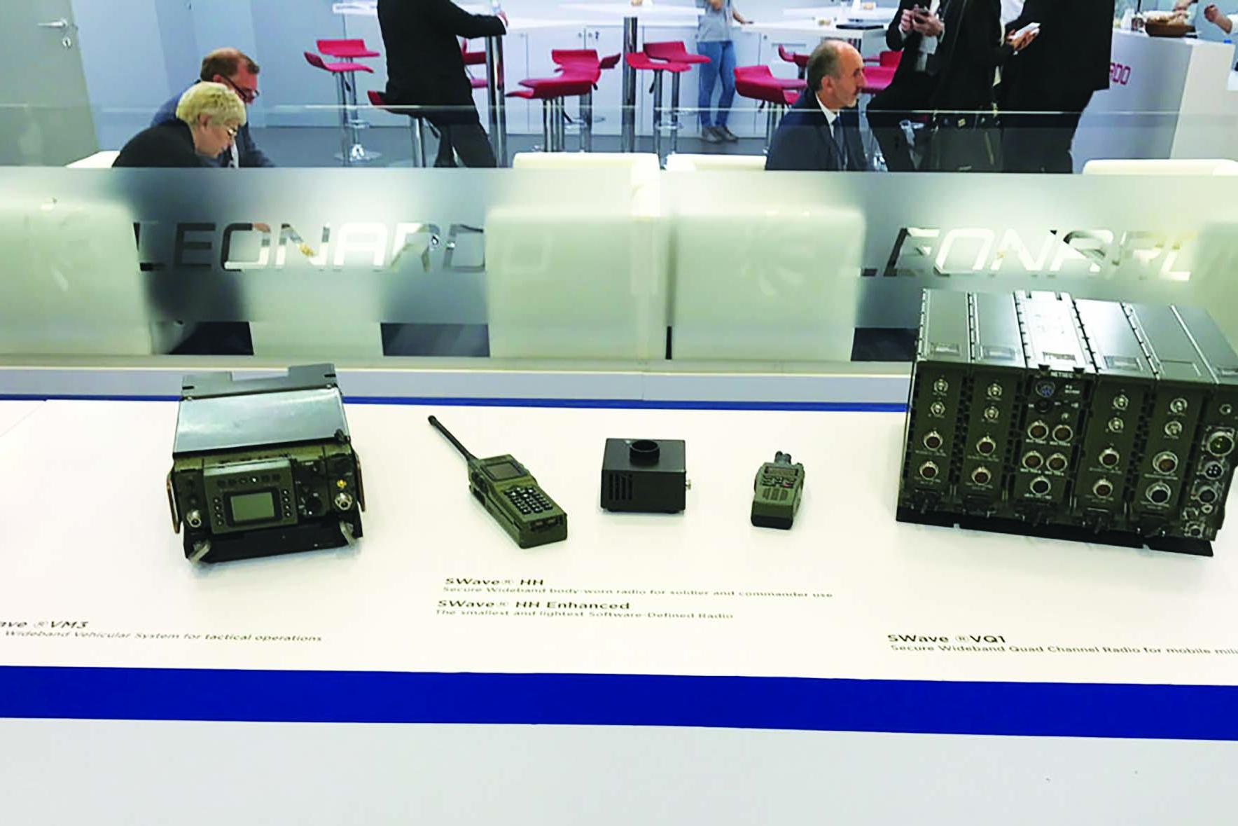 عائلة من الأنظمة الراديوية عرضتها Leonardo في IDEF 2017
