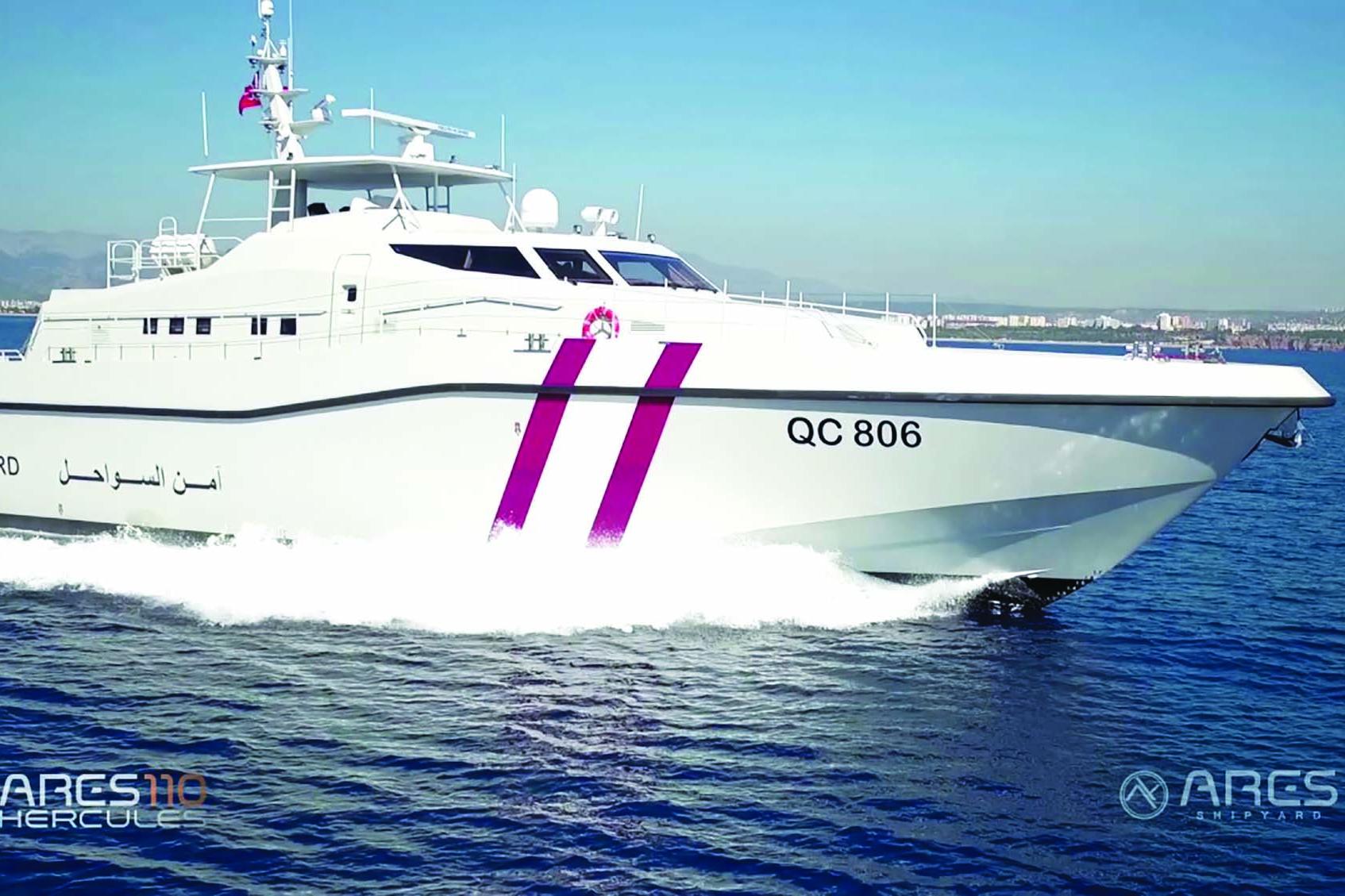 فاز حوض بناء السفن ARES Shipyard بعقدٍ بقيمة 55 مليون دولار في العام 2014 لتسليم ما مجموعه 17 زورق دورية سريعاً من طراز HERCULES في ثلاثة تصاميم (خمسة زوارق ARES 75 بطول 24 متراً، وعشرة زوارق ARES 110 بطول 34.5 متراً، وزورقان ARES 150 بطول 48.5 متراً) إلى قسم أمن الشواطئ والحدود القطري