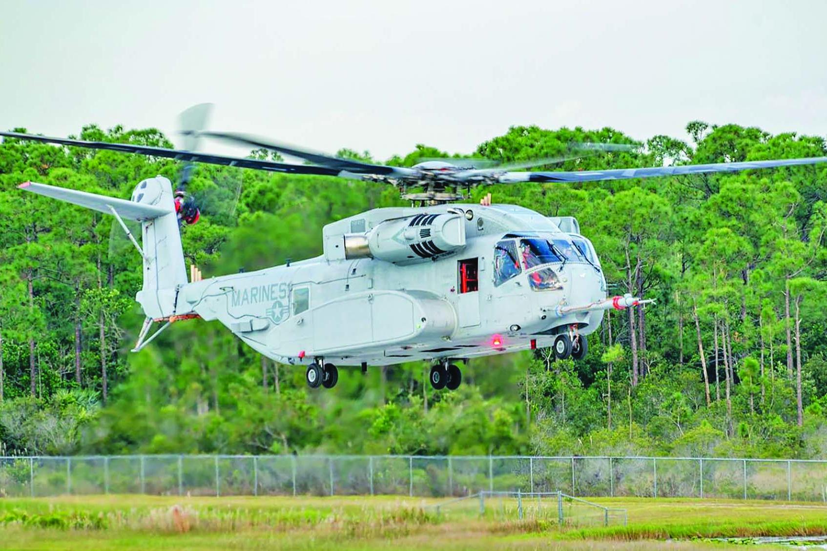 تسعى Sikorsky التابعة لـِ Lockheed Martin، وراء عملاء جدد لشراء طوّافتها المحدثة CH-53K King Stallion