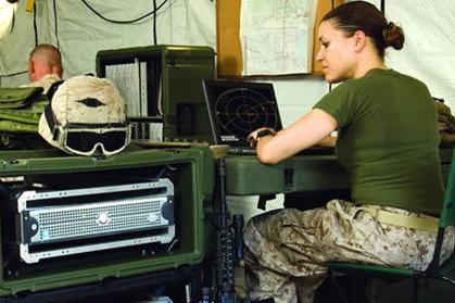 تشتهر حقائب Peli Rack Mount على مستوى العالم بأنها أنظمة للنقل الأمتن والأذكى المثالية للتطبيقات العسكرية