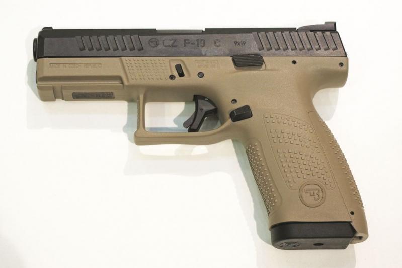  CZ P-10 C: المسدس الأكثر تقدماً في شركة CZ