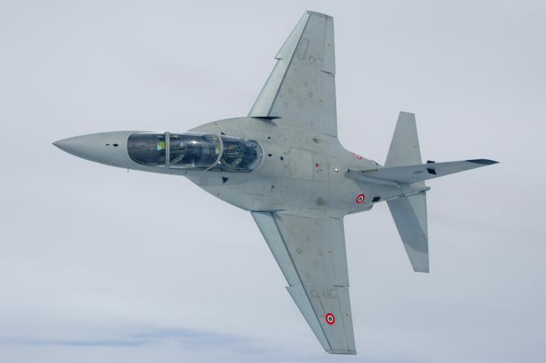 طائرة التدريب المتقدم M-346