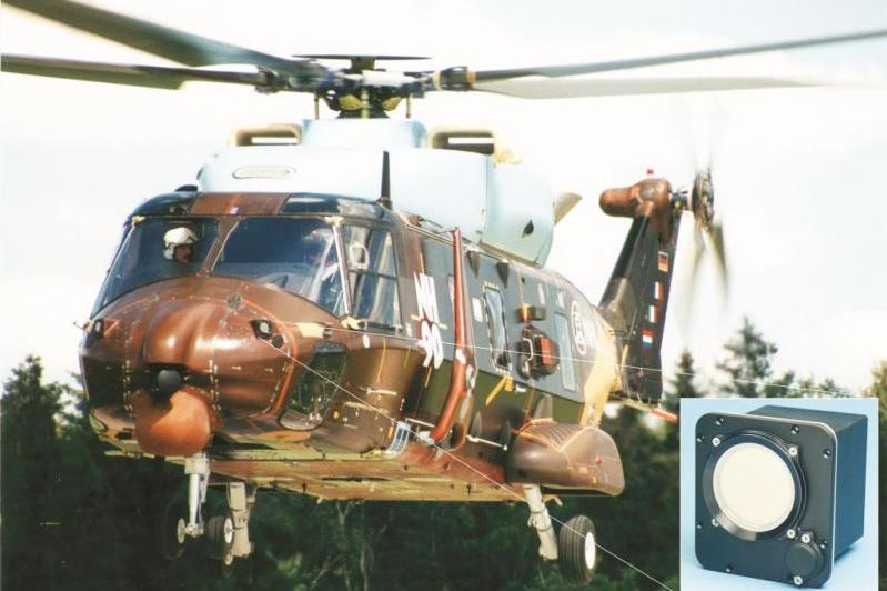 طوافة NH90 ويبدو في الإطار مستشعر الإنذار الصاروخي MILDS. الصورة: Hensoldt