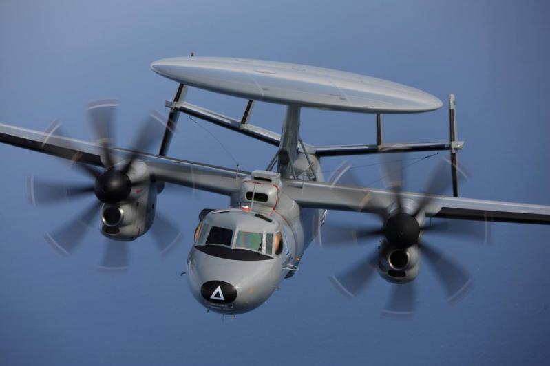اشترت اليابان أربع طائرات  E-2D Advanced Hawkeye. الصورة: Northrop Grumman
