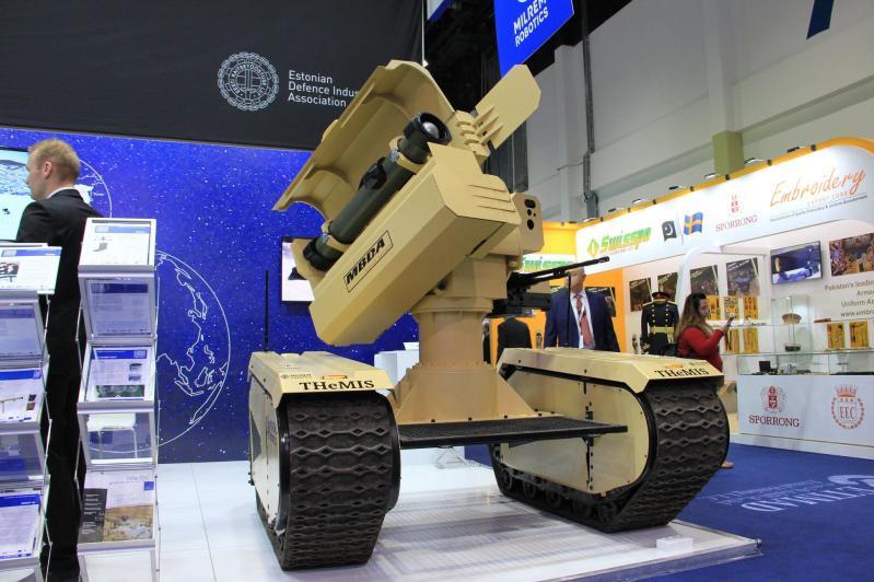  عرضت شركة  Milrem Robotics العربة البرية غير الآهلة THeMIS مع نظام MBDA IMPACT (Integrated MMP Precision Attack Combatant) مجهزة بنظام الصاروخ المدمج MMP في برج القتال الهجومي الدقيق