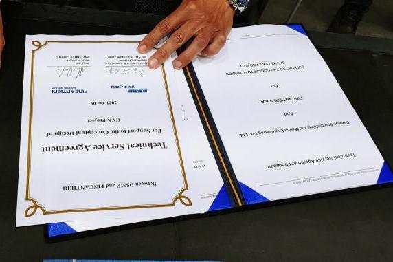 Fincantieri has signed a contract with Daewoo Shipbuilding & Marine Engineering (DSME) to support the Conceptual Design of the new class of aircraft carriers “CVX” for the Navy of the Republic of Korea (South Korea).