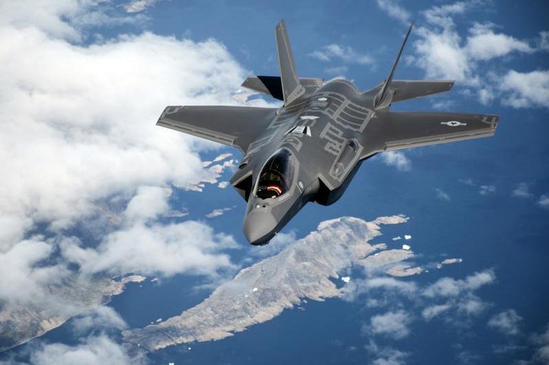 لم يتخلّ سلاح الجو الأميركي رسمياً عن خططه لشراء 1763 مقاتلة F-35A والذي يعتبر رقماً قياسياً في هذا المجال