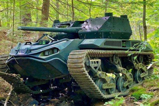 اختبر الجيش الأميركي الدبابة التكتيكية غير الآهلة RIPSAW M5 التي باستطاعتها حمل مجموعة متنوعة من أنظمة الأسلحة المشغلة عن بعد. الصورة: Textron Systems