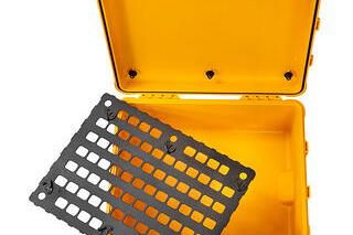 Peli 1560