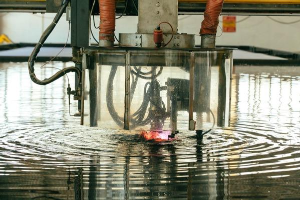 FINCANTIERI: STEEL CUTTING OF THE SECOND LSS UNIT FOR THE ITALIAN NAVY