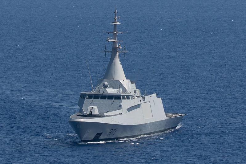 وفي كانون الأول/ديسمبر 2021، أطلق حوض بناء السفن «نافال غروب» NAVAL GROUP فرقيطة «بني ياس»، وهي الأولى من أصل فرقيطتي Gowind 2500 الجديدة للبحرية الإماراتية. ومن المقرر إطلاق الفرقيطة الثانية خلال العام الحالي. وتم توقيع عقد حيازة الفرقيطتين في العام 2019 وبلغت قيمته نحو 750 مليون يورو