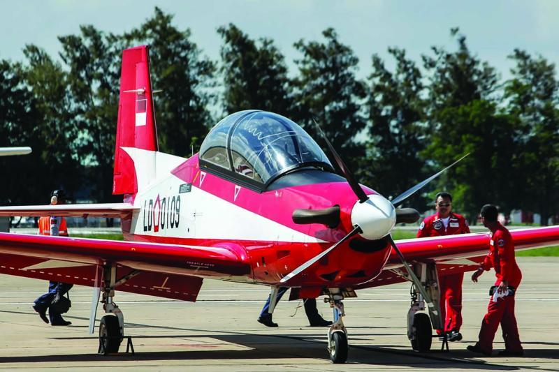 طائرة التدريب الأساسي KT-1 «Woong Bee» من شركة IAK