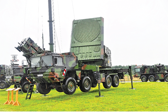 يتواصل نشر بطاريات «باتريوت» MIM-104 PATRIOT في القارة الأوروبية، وقد ترسخ هذا النظام على مدى السنين كعماد للدفاع الجوي في «حلف الناتو»
