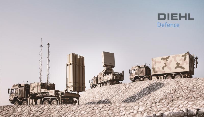 وزارة الدفاع المصرية أول عميل لنظام IRIS-T SLM (الصاروخ المطلق من السطح للمدى المتوسط).