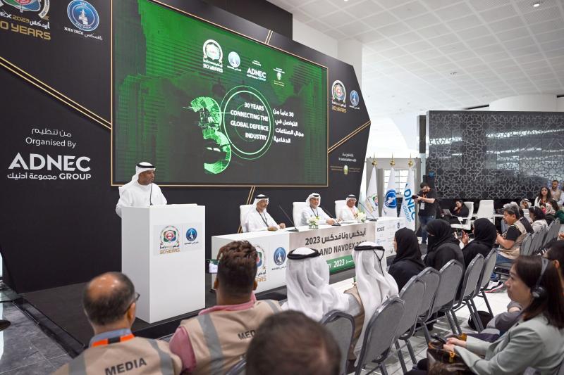 شَهِد IDEX-NAVDEX 2023 الإعلان عن إبرام 56 صفقة بقيمة 6.3 مليار دولار (نحو 23.3 مليار درهم إماراتي). وتضمن إعلان «توازن» سبع صفقات مع شركات محلية وخمس صفقات دولية مع شركات خارجية من بينهاHanawa Aerospace ، و MBDA، وSaab، و Rhode & Schwartz للحصول على أنظمة اتصالات