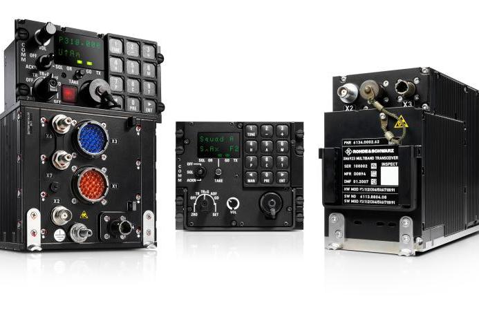 شركة Rohde & Schwarz تزود NH90 MRFH التابعة للبحرية الألمانية باتصالات آمنةباستخدام أجهزة الراديو المحمولة جواً بواسطة