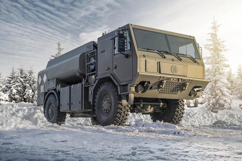 الشاحنة TATRA 815-7 (غالباً ما تعرف بِـ TATRA 817، T817 أو TATRA) وهي واحدة من الشاحنات التي تقدم أداءً متعاظماً وحمولة مرنة للعربات اللوجستية العسكرية في العالم أجمع