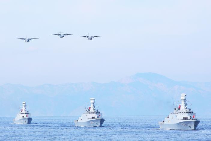 عرضت STM الفرقاطة الوطنية الأولى في تركيا، وهي TCG İSTANBUL (F-515)، وأول فرقاطة وطنية تركية وأول سفينة من مشروع MILGEM فئة İstif 