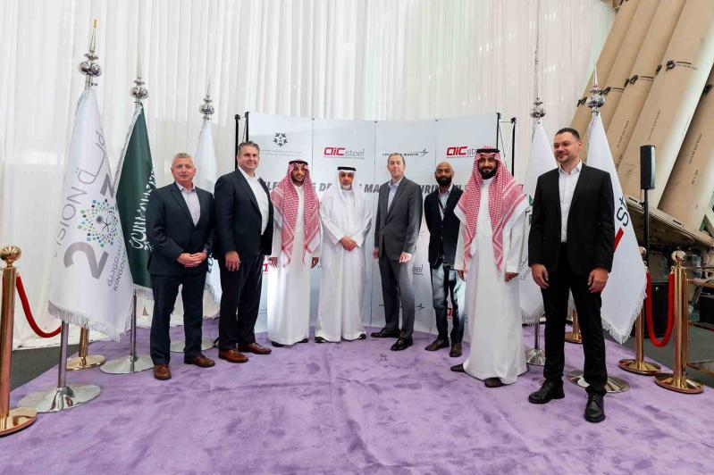 واحتفل الفريق خلال الزيارة بإكمال أول دفعة من المكونات المنتجة محلياً لمنصة إطلاق THAAD، مسلطاً الضوء على التعاون المستمر والنجاحات في مجال التصنيع المحلي