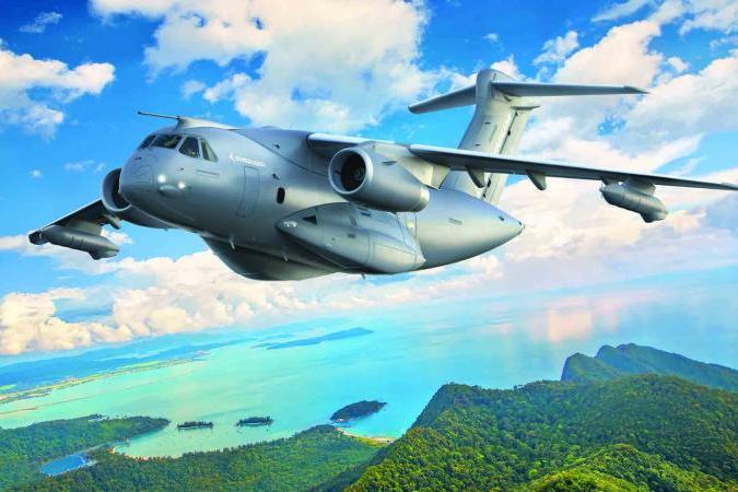 KC-390 هي طائرة متعددة المهام من الجيل الجديد، مصممة ومبنية لتلبية متطلبات بيئة التشغيل في القرن الحادي والعشرين. تُعد هذه الطائرة الأكثر تطوراً في فئتها،